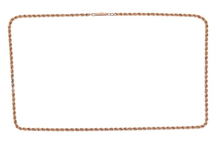A twisted rope chain necklace, completed with a tube clasp, marked '9ct', overall length 46.0 cm, 5.1 grams.